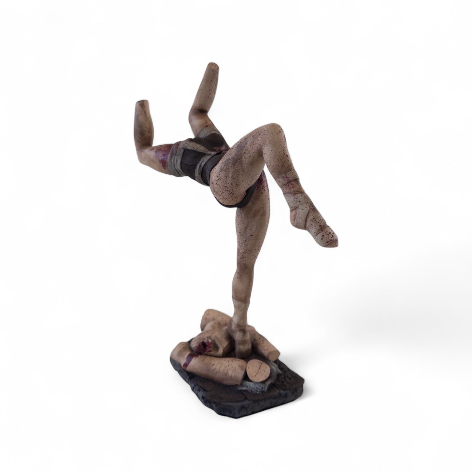 Silent Hill Mannequin Statue | Hand-Painted 3D Printed PLA Figure | Silent Hill 2 Monster Collectible | Creepy Horror Desk Decor